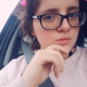 Meet your Posher, Cara